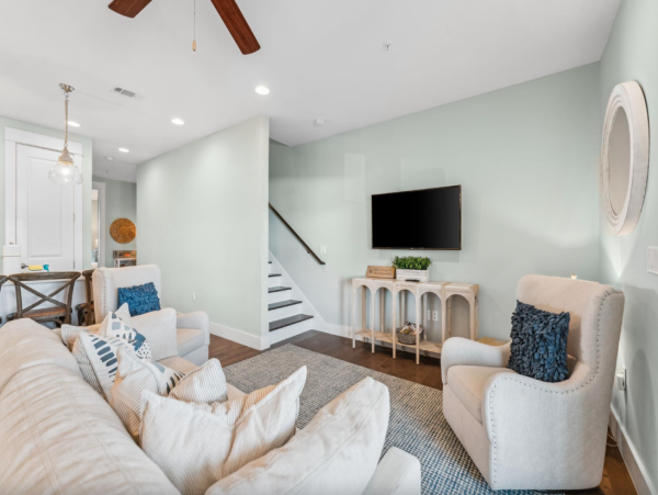 Luxury 5-Bedroom Vacation Townhome in Seagrove Beach - Golf Cart included